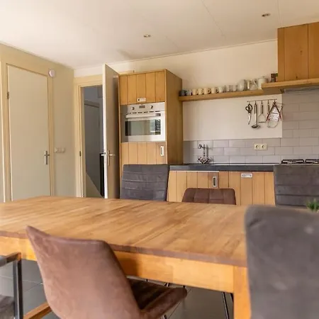 בית נופש Duinland 36 Xl *